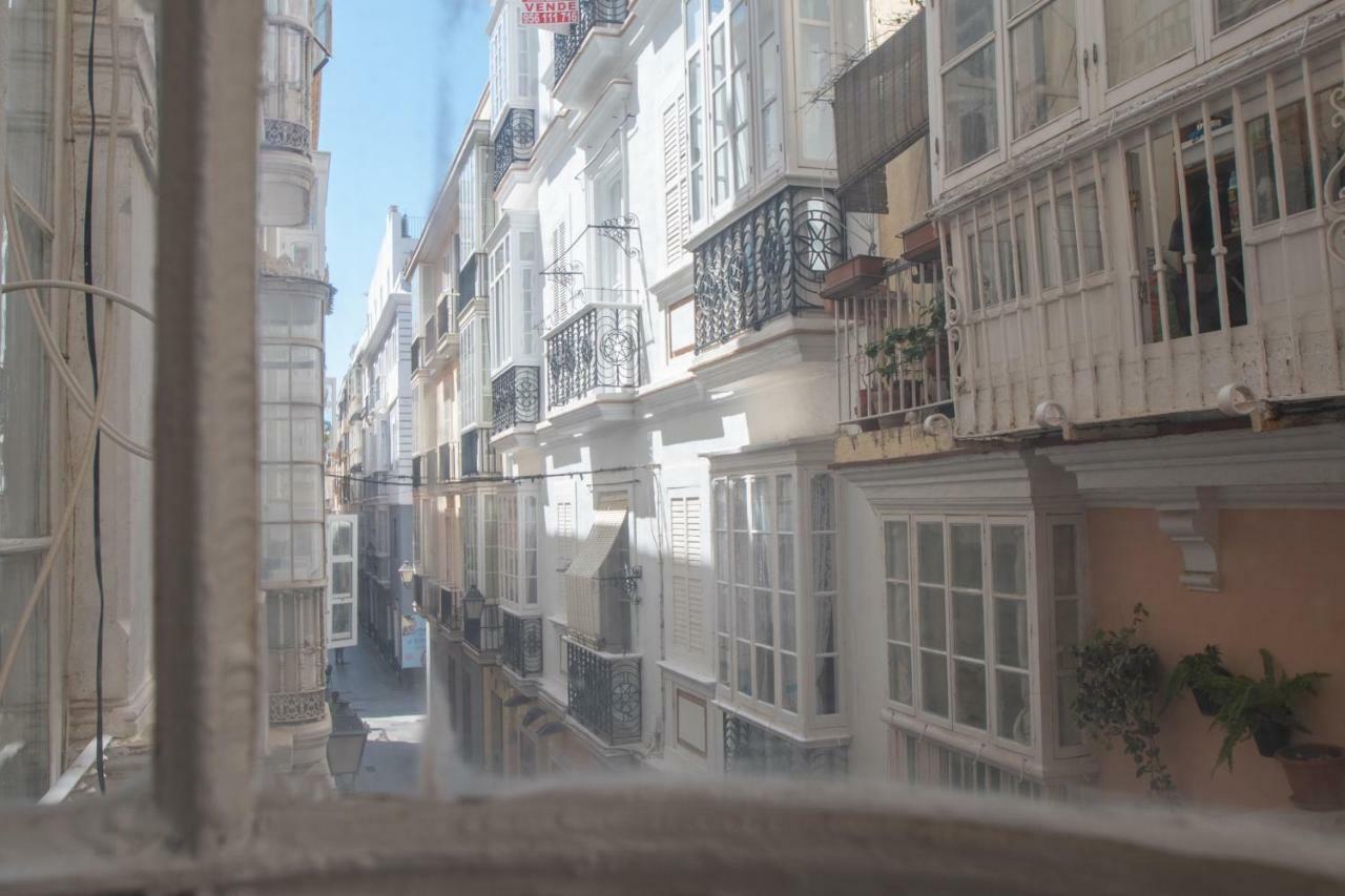 Apartamento Del Arqueologo De Cadiz Ngoại thất bức ảnh
