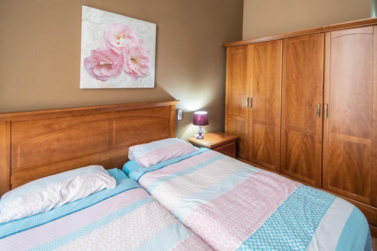Apartamento Del Arqueologo De Cadiz Ngoại thất bức ảnh